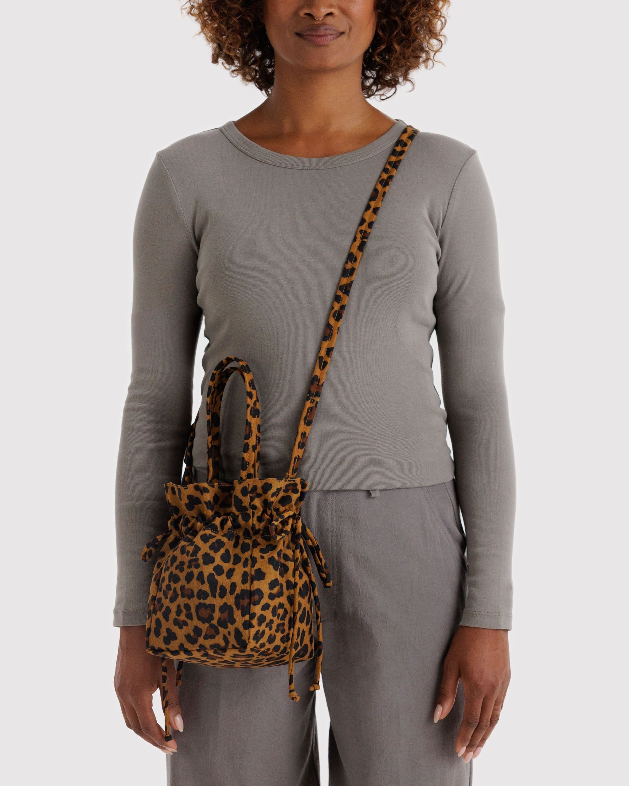 Nylon Drawstring Bag - Leopard - Image 2