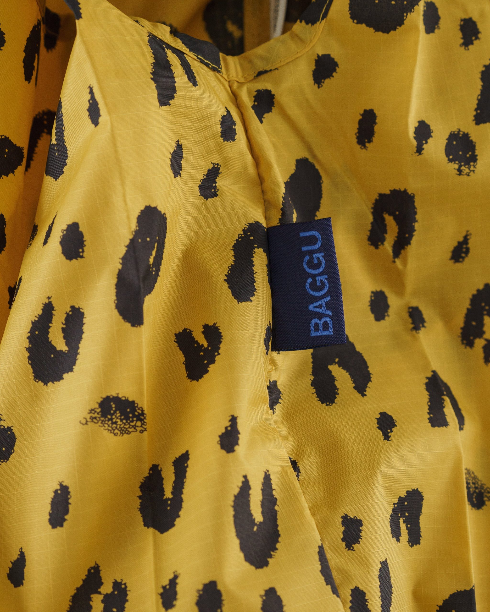 Baby Baggu - Leopard - Image 4