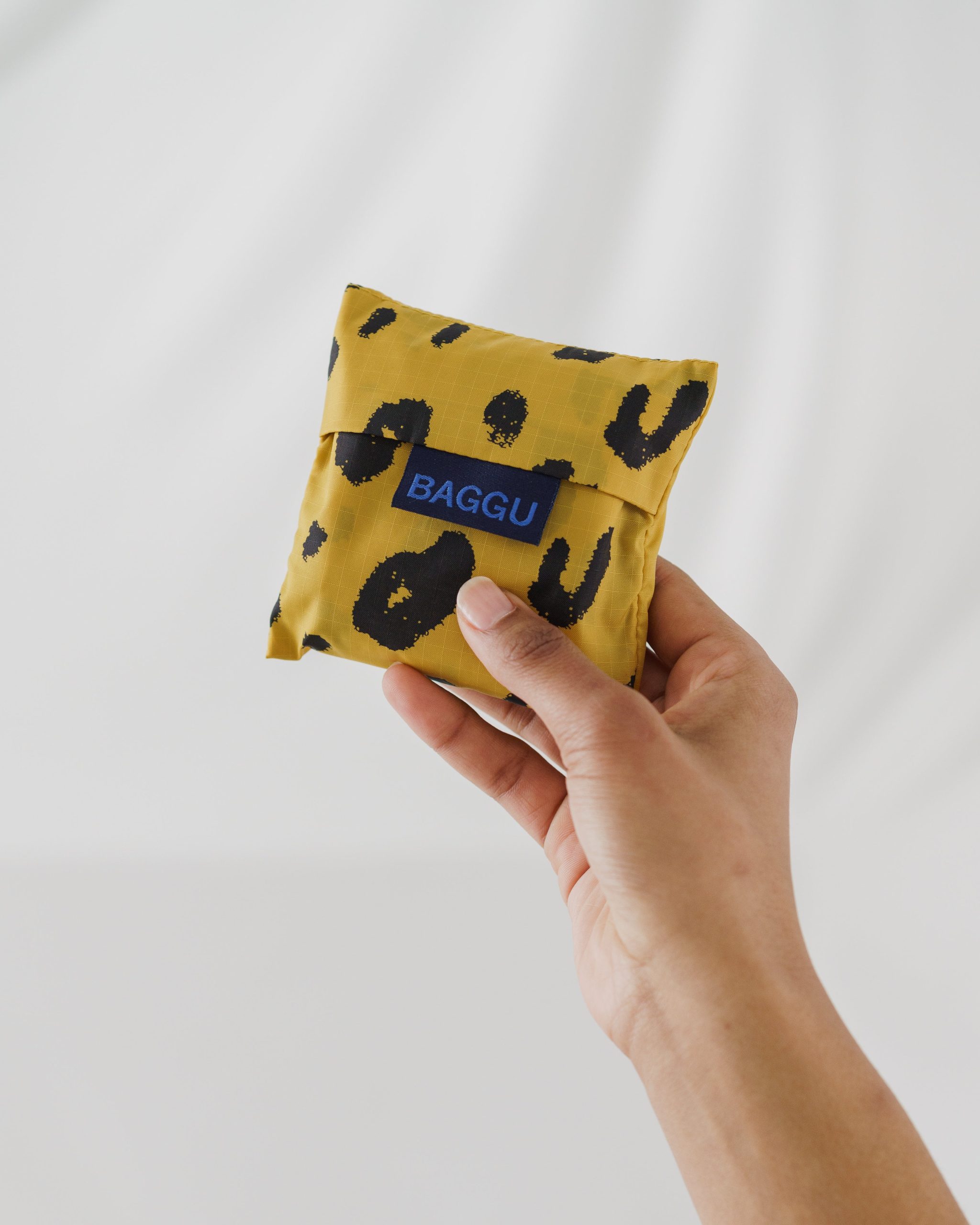 Baby Baggu - Leopard - Image 5